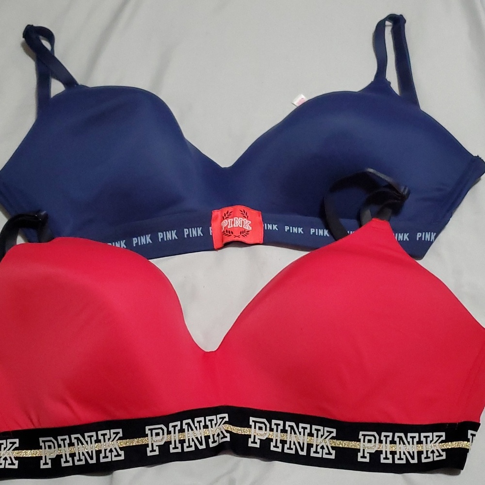 Womans wireless bra.